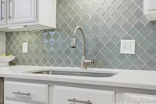 8344 Knights Bridge Rd, Charlotte, NC 28210 - Photo 7