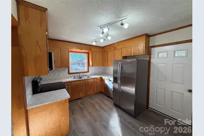 424 Holland Drive, Statesville, NC 28677 - Photo 7