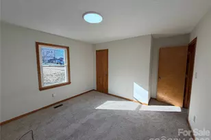 424 Holland Dr, Statesville, NC 28677 - Photo 19