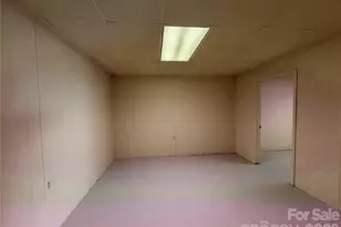 424 Holland Dr, Statesville, NC 28677 - Photo 25