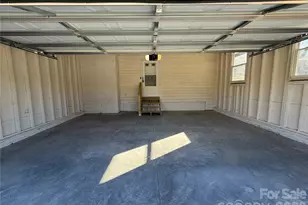 424 Holland Dr, Statesville, NC 28677 - Photo 37