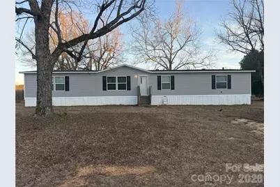 102 Dolly Moore Lane, Chesterfield, SC 29709 - Photo 1