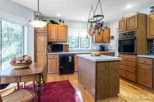 2 Bent Tree Dr, Asheville, NC 28803 - Photo 19