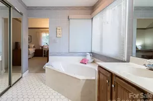 2 Bent Tree Dr, Asheville, NC 28803 - Photo 31