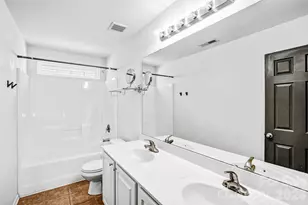 12733 Alvin Woods Dr, Charlotte, NC 28214 - Photo 37