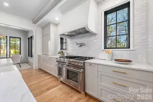 1020 Jefferson Dr, Charlotte, NC 28270 - Photo 7