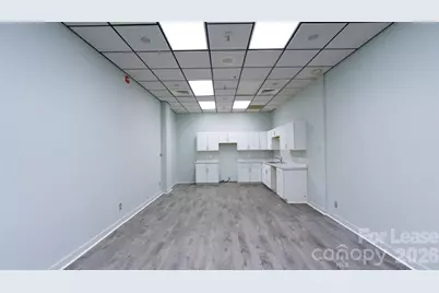 128 Bingham Road #Suite 700, Asheville, NC 28806 - Photo 7