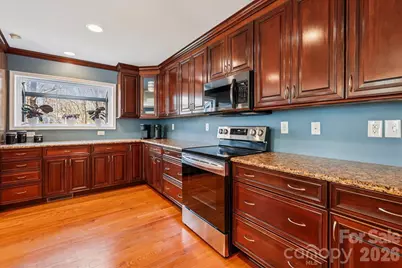 1426 Ashstead Lane, Matthews, NC 28105 - Photo 9