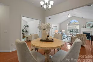 2304 Coltsview Ln, Matthews, NC 28105 - Photo 11