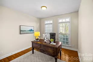 16532 Flintrock Falls Ln, Charlotte, NC 28278 - Photo 9