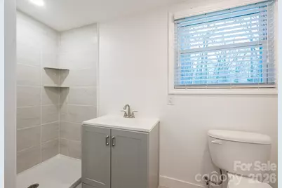 5000 Erickson Road, Charlotte, NC 28205 - Photo 15