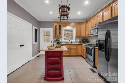 181 Beechwood Lakes Drive, Hendersonville, NC 28792 - Photo 21