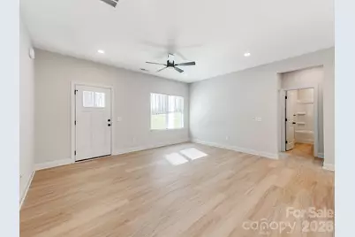 176 Whitetail Road, Statesville, NC 28625 - Photo 5