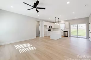 176 Whitetail Rd, Statesville, NC 28625 - Photo 7