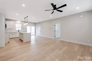 176 Whitetail Rd, Statesville, NC 28625 - Photo 3