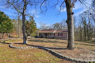 324 Pawley Dr, Charlotte, NC 28214 - Photo 25