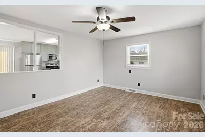 4821 Woodway Place, Charlotte, NC 28208 - Photo 19