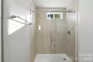 4821 Woodway Pl, Charlotte, NC 28208 - Photo 29