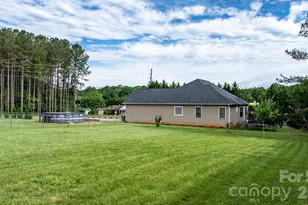 5750 Ellenwood Rd, Granite Falls, NC 28630 - Photo 29