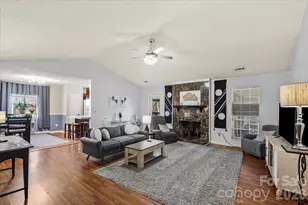 2036 Killarney Pl, Charlotte, NC 28262 - Photo 7