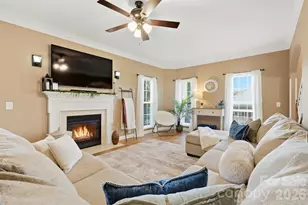 2712 25th St NE, Hickory, NC 28601 - Photo 7