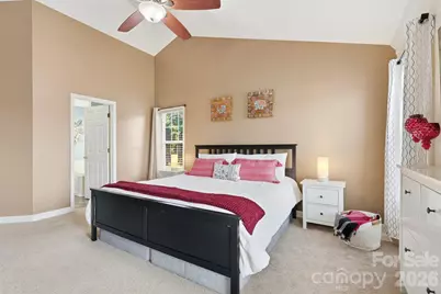 2712 25th Street NE, Hickory, NC 28601 - Photo 21