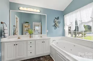 2712 25th St NE, Hickory, NC 28601 - Photo 25