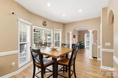 2712 25th Street NE, Hickory, NC 28601 - Photo 11