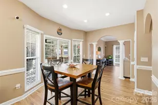 2712 25th St NE, Hickory, NC 28601 - Photo 11