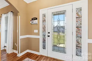 2712 25th St NE, Hickory, NC 28601 - Photo 5