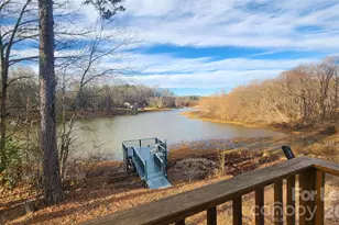 118 Fisherman Cove Rd, Belmont, NC 28012 - Photo 3