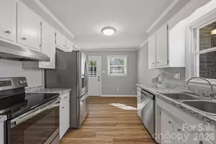 1230 18th Ave NE, Hickory, NC 28601 - Photo 15