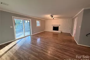 1230 18th Ave NE, Hickory, NC 28601 - Photo 31