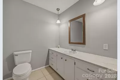 1230 18th Avenue NE, Hickory, NC 28601 - Photo 29