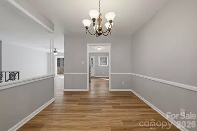 1230 18th Avenue NE, Hickory, NC 28601 - Photo 9