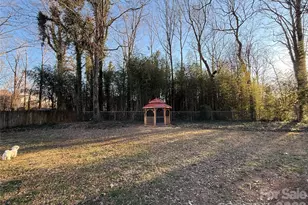 1230 18th Ave NE, Hickory, NC 28601 - Photo 43