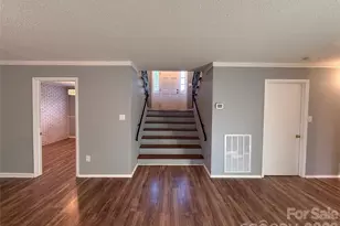 1230 18th Ave NE, Hickory, NC 28601 - Photo 33