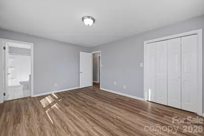 1230 18th Avenue NE, Hickory, NC 28601 - Photo 21