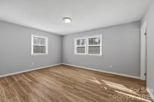 1230 18th Ave NE, Hickory, NC 28601 - Photo 19