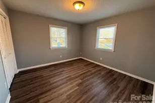 1230 18th Ave NE, Hickory, NC 28601 - Photo 27