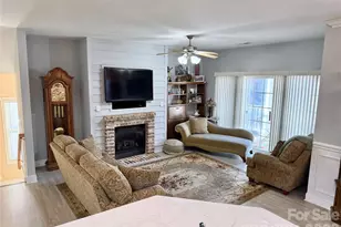 1364 21st Ave NE, Hickory, NC 28601 - Photo 7