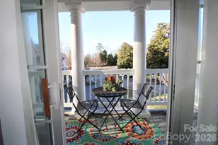 1364 21st Ave NE, Hickory, NC 28601 - Photo 3