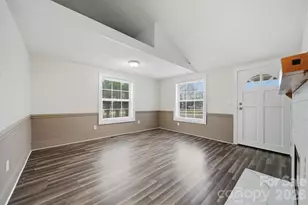 316 23rd St NW, Hickory, NC 28601 - Photo 5