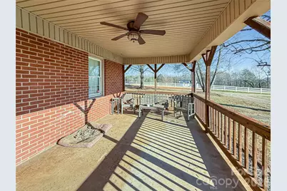 135 Bent Twig Drive, Statesville, NC 28677 - Photo 5