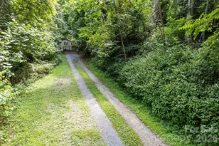 650 Creekside Dr, Maggie Valley, NC 28751 - Photo 11