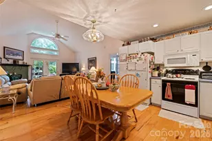 650 Creekside Dr, Maggie Valley, NC 28751 - Photo 13