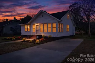 215 King Street S, Gastonia, NC 28086 - Photo 1