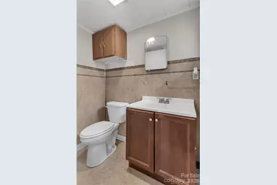 215 King Street S, Gastonia, NC 28086 - Photo 27