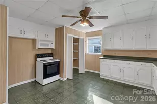 215 King Street S, Gastonia, NC 28086 - Photo 11