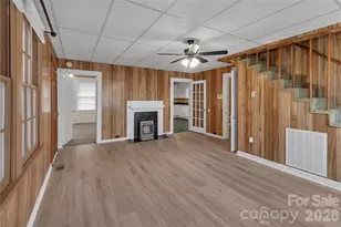 215 King Street S, Gastonia, NC 28052 - Photo 9